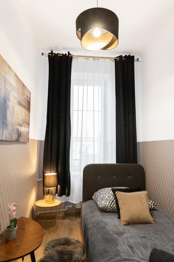 Clicktheflat Aleje Niepodleglosci Center Apart Rooms Warschau Exterior foto