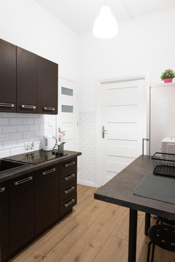 Clicktheflat Aleje Niepodleglosci Center Apart Rooms Warschau Exterior foto